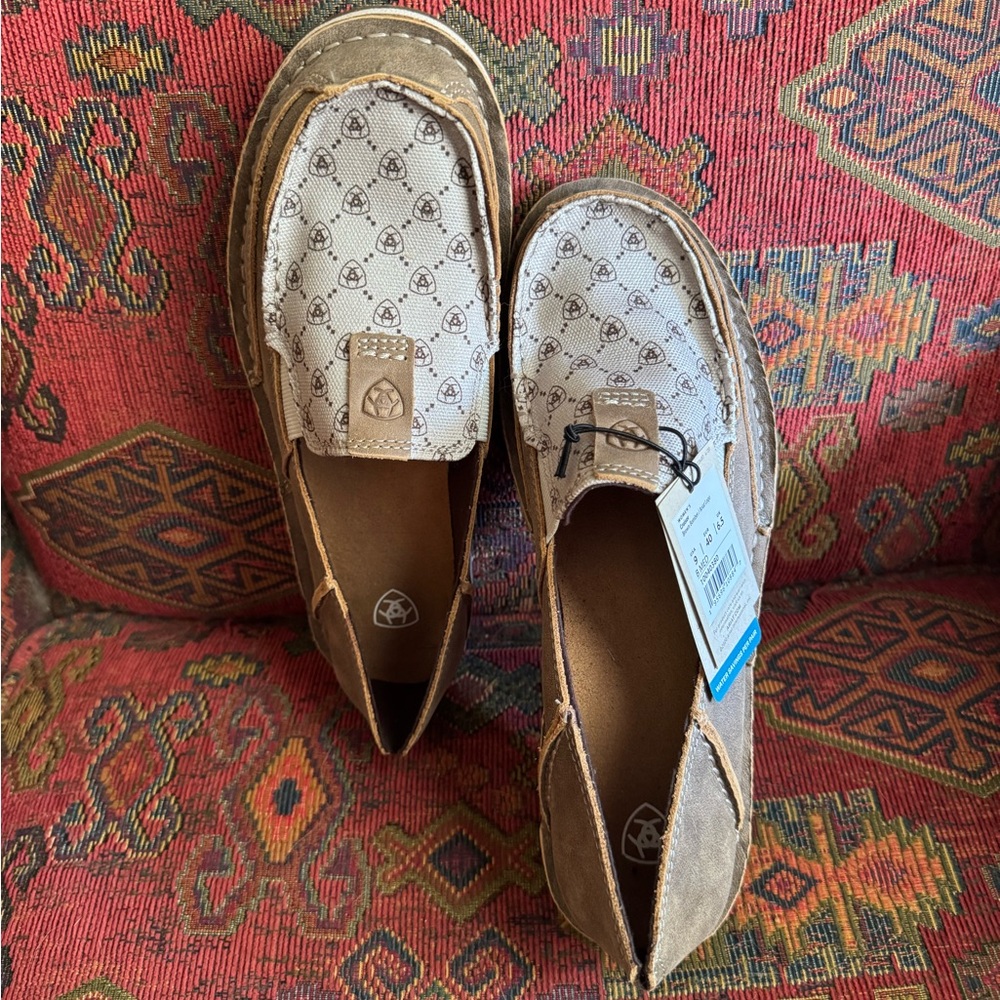 Women’s Ariat Brown and Cream Loafers - Picture 3 of 3